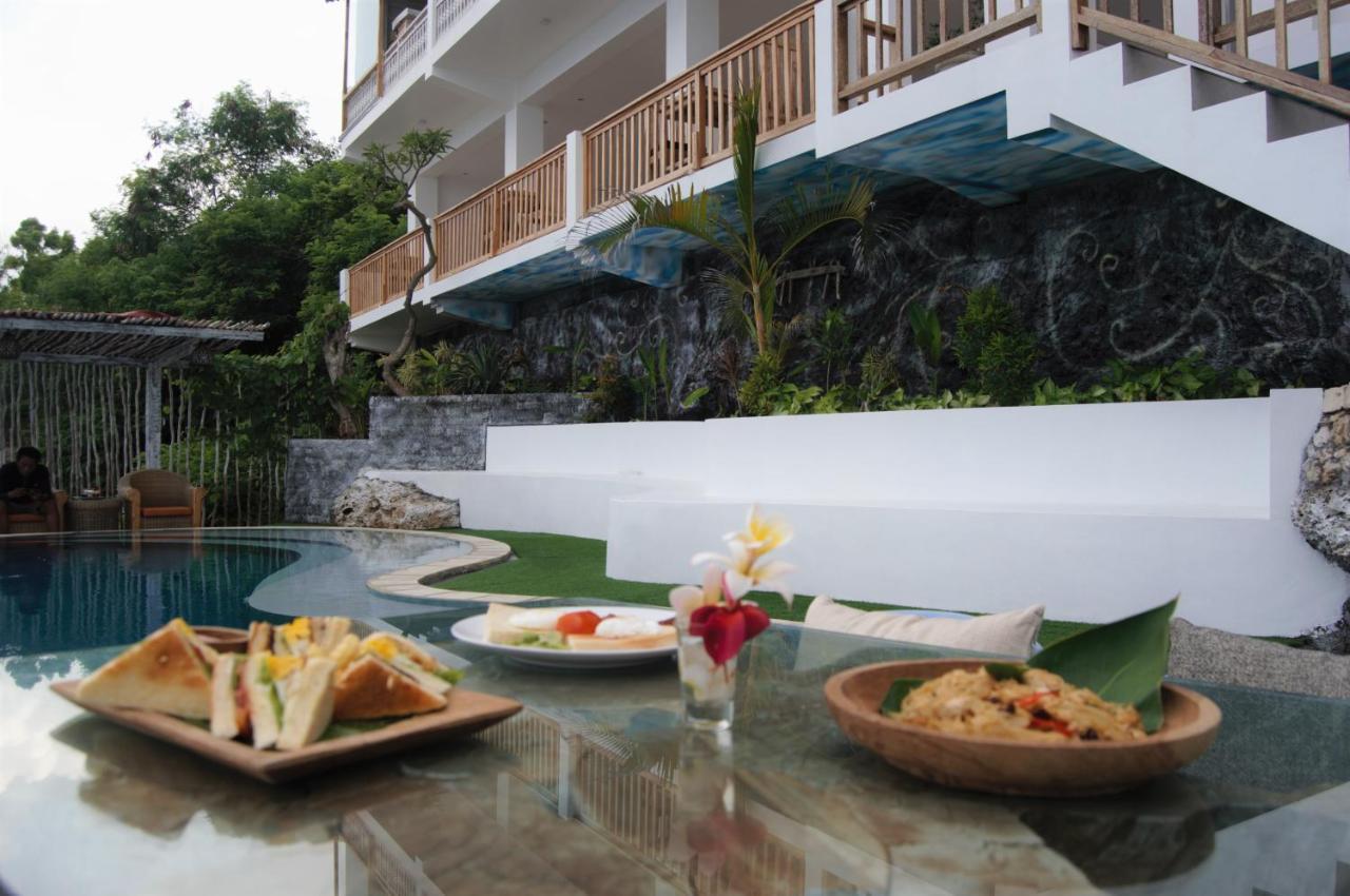 Suite Ocean Blue Batununggul 外观 照片